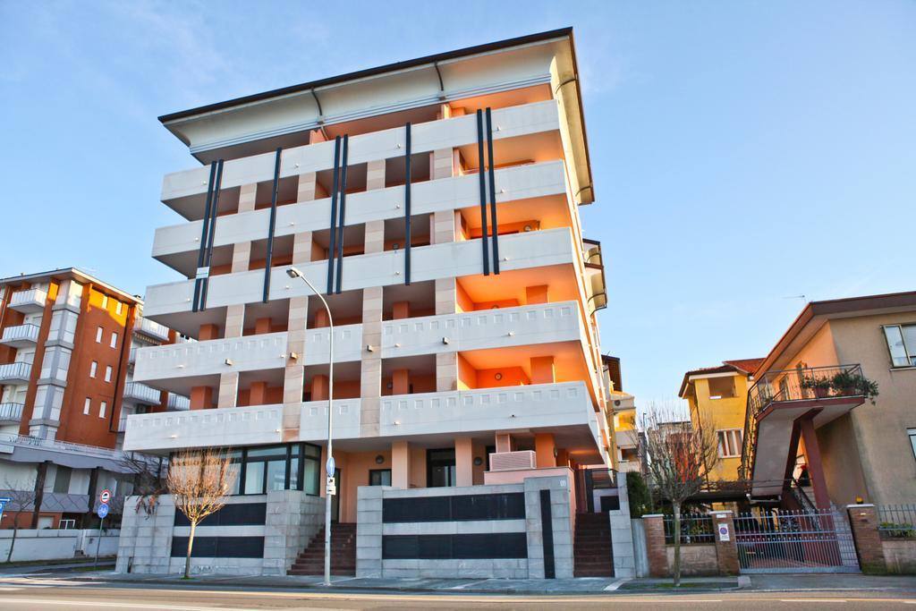 גראדו Capitol Apartments מראה חיצוני תמונה